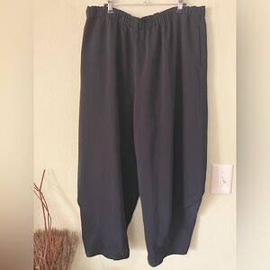 Roucha Navy Blue Barrel Leg Flowy Pants